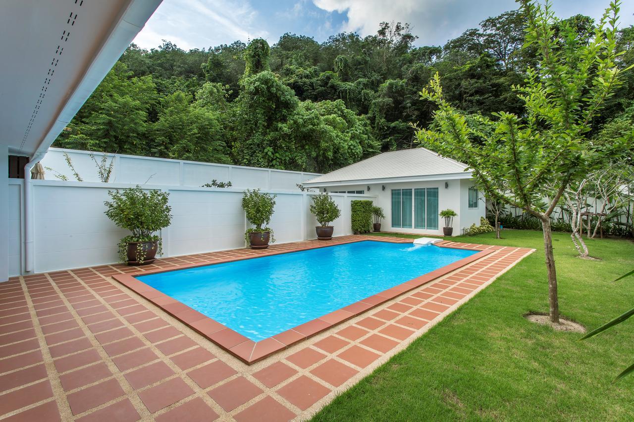 Baan Promphun Pool Villa By Bv Si Sunthon Buitenkant foto